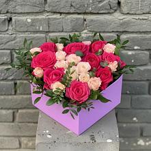 Цветочная композиция из Розы в коробке в Белово
