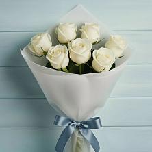 Букет 7 Белых роз Эдлесс Лав в Белово