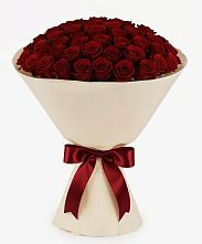 Букет 101 Бордовая роза Блэк Бакарра в Белово