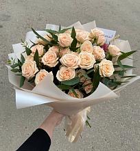 Букет Кремовые розы Латте в Белово