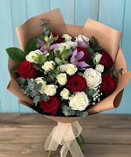 Букет цветов из:  Розы и Альстромерии в Белово