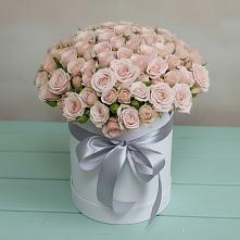 Цветочная композиция из Розы в шляпной коробке в Белово