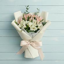 Букет цветов из:  Альстромерии в Белово