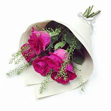 Букет цветов из:  Розы в Белово