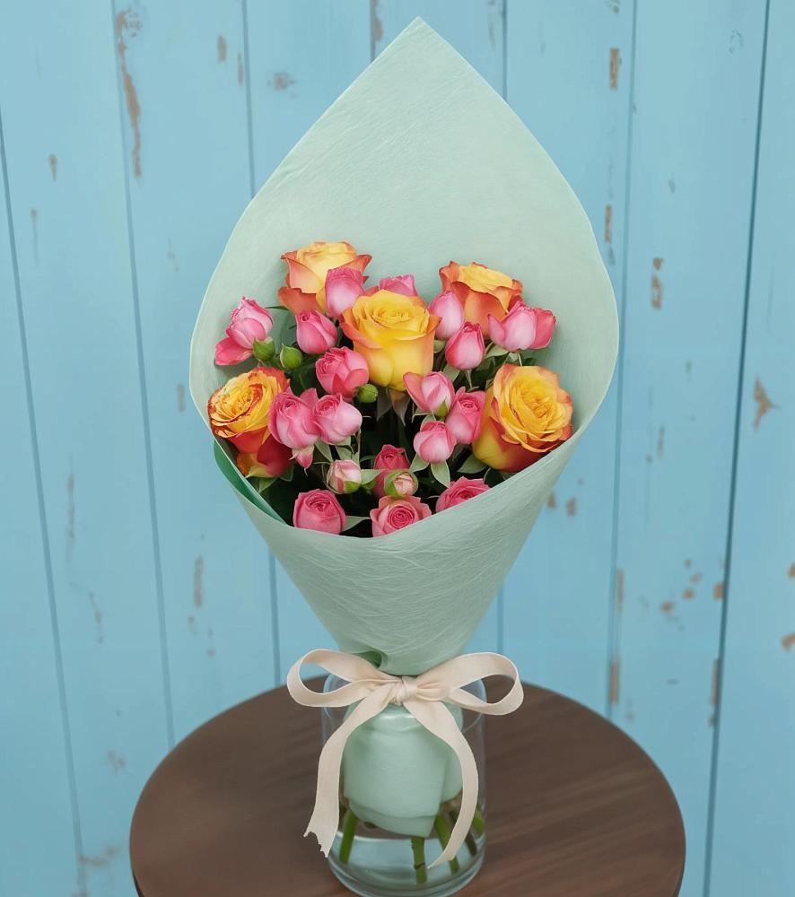 Букет цветов из: Розы в Белово