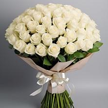 Букет 101 беля роза Белоснежка в Белово