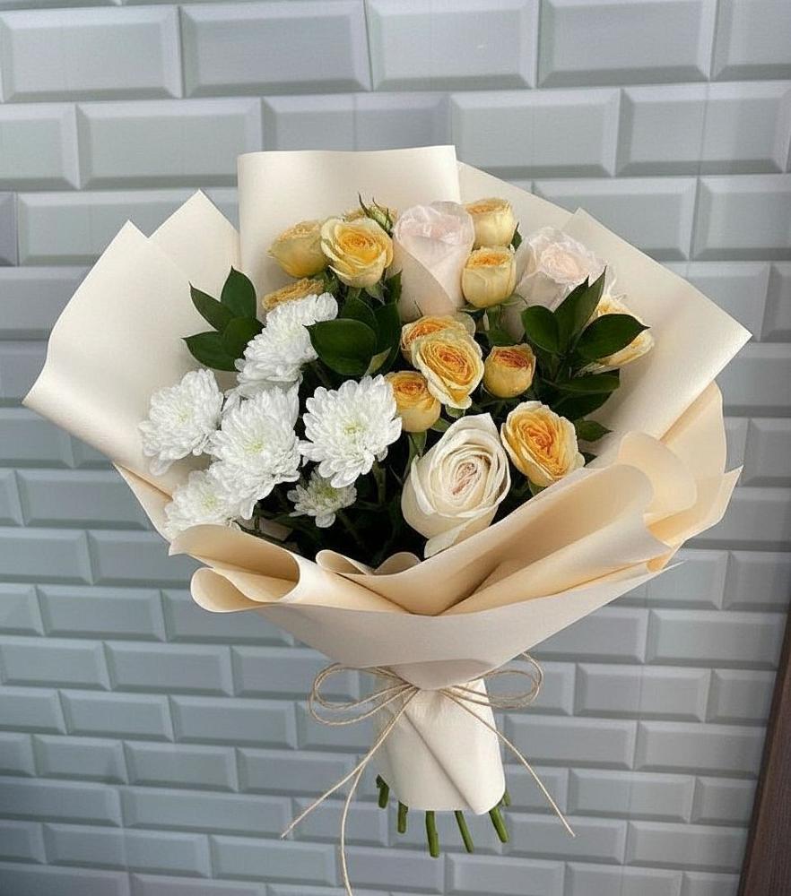 Букет цветов из: Розы и Хризантемы в Белово