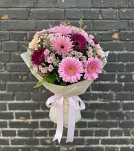 Букет цветов из:  Герберы и Хризантемы в Белово