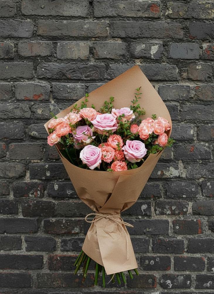 Букет цветов из: Розы в Белово