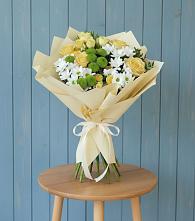 Букет цветов из:  Хризантемы и Розы в Белово