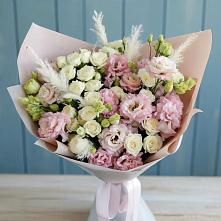 Букет цветов из:  Альстромерии и Розы в Белово